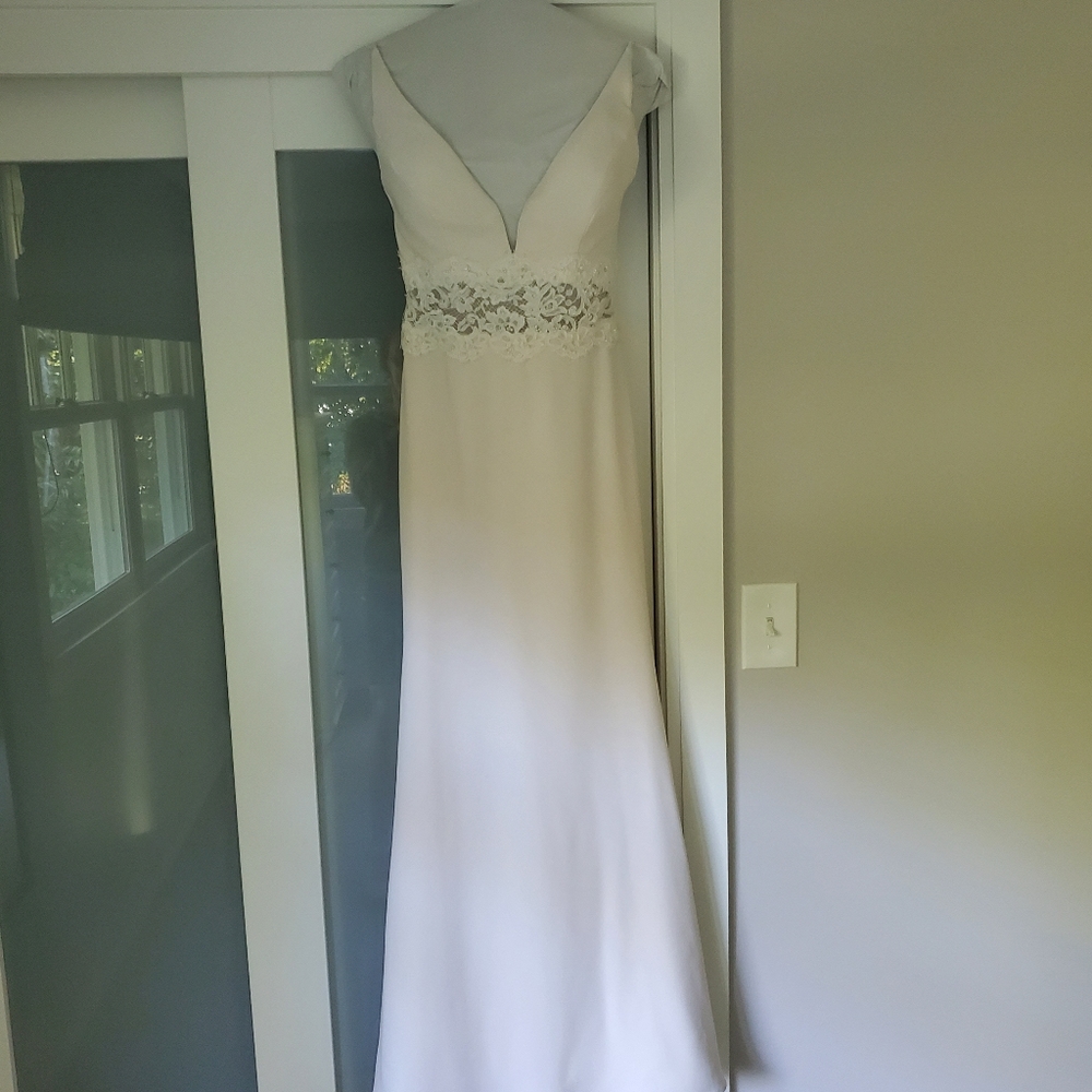Paloma Blanca wedding dress